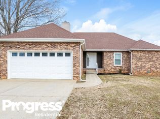 1010 Sheila Ct, Murfreesboro, TN 37129
