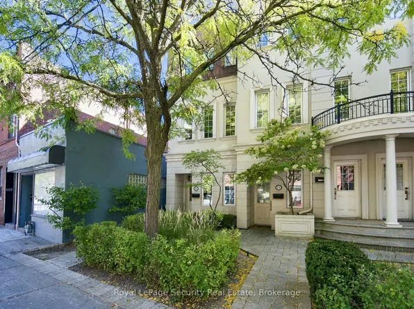645 Davenport Rd #16, Toronto, ON M5R 1L3
