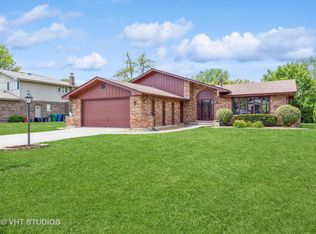 12148 Lake View Dr, Orland Park, IL 60467