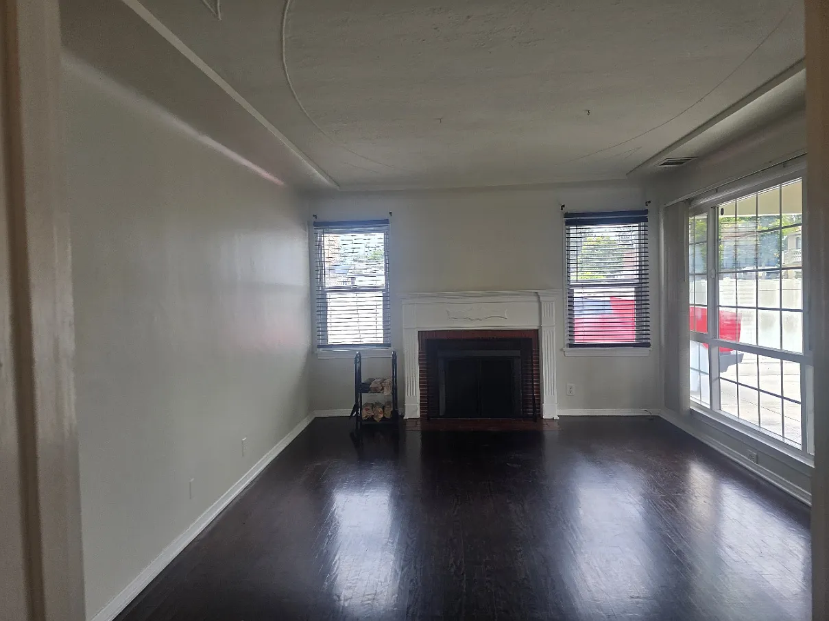 3 bed, 1468 sqft, $5,300 — Photo 3