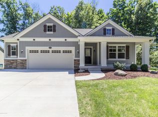 13627 Canyonwood Close, Dewitt, MI 48820