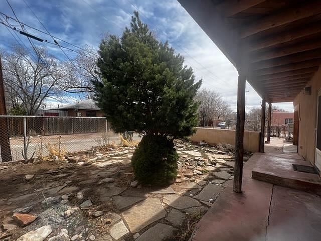 1st image of 110 Mesa Vista St