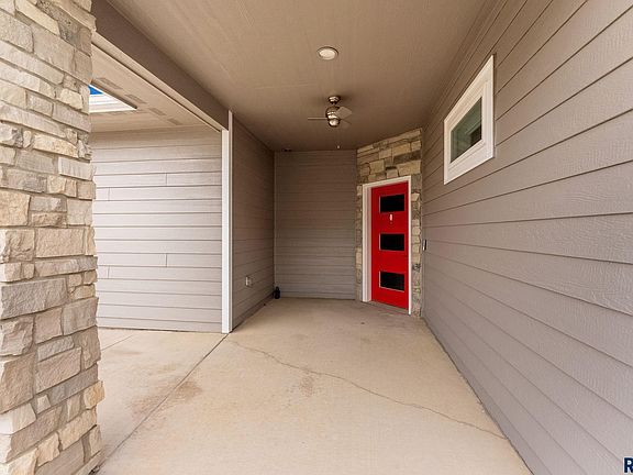 3rd image of 7308 S Audie Ave