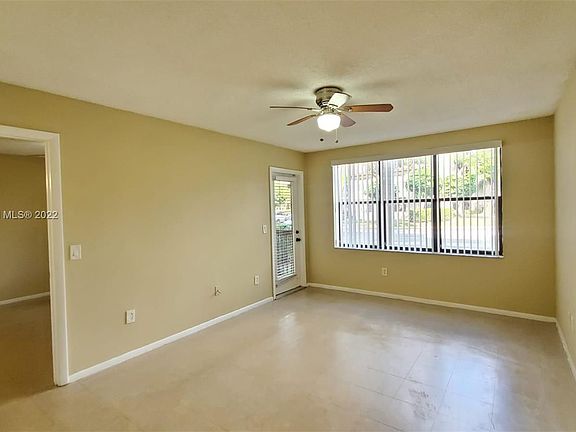 4th image of 4581 W McNab Rd APT 15