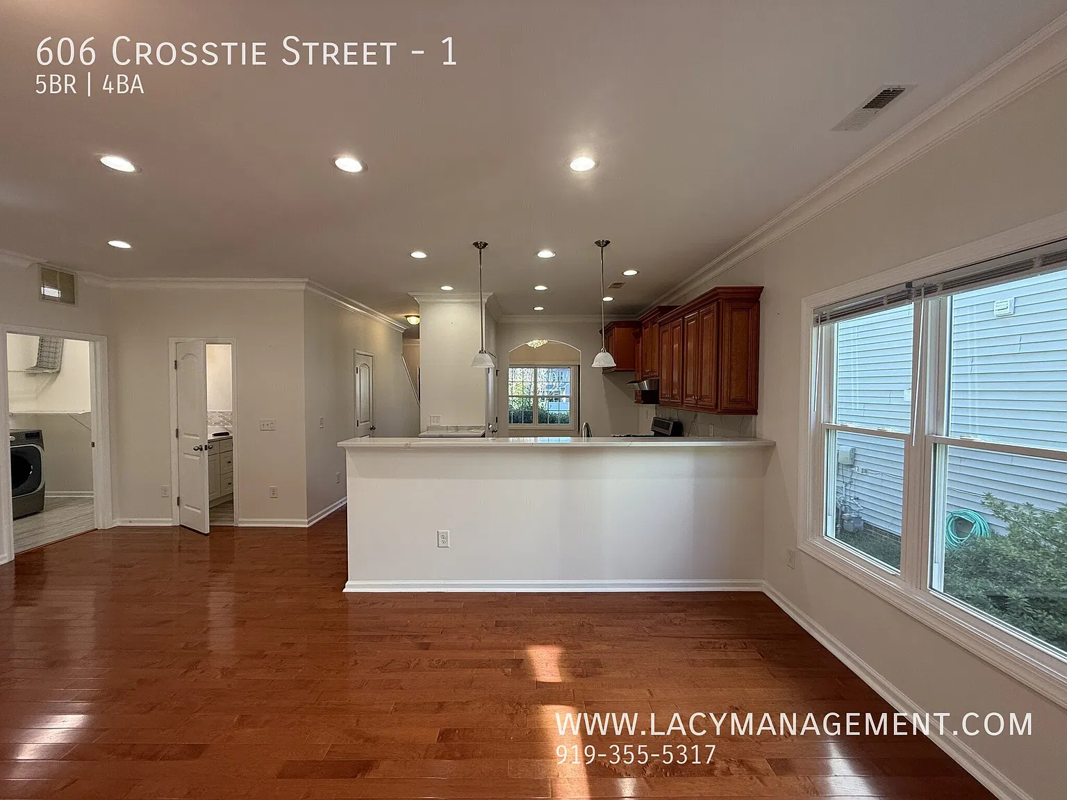 5 bed, 3.5 bath, 2900 sqft, $2,695 — Photo 4