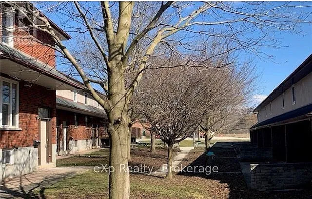 Building Photo - 215 McNab St #10