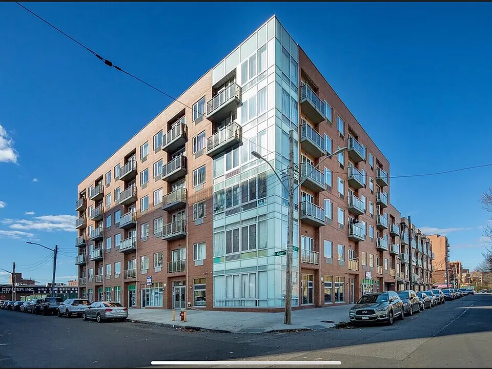 136-21 Latimer Pl #6B