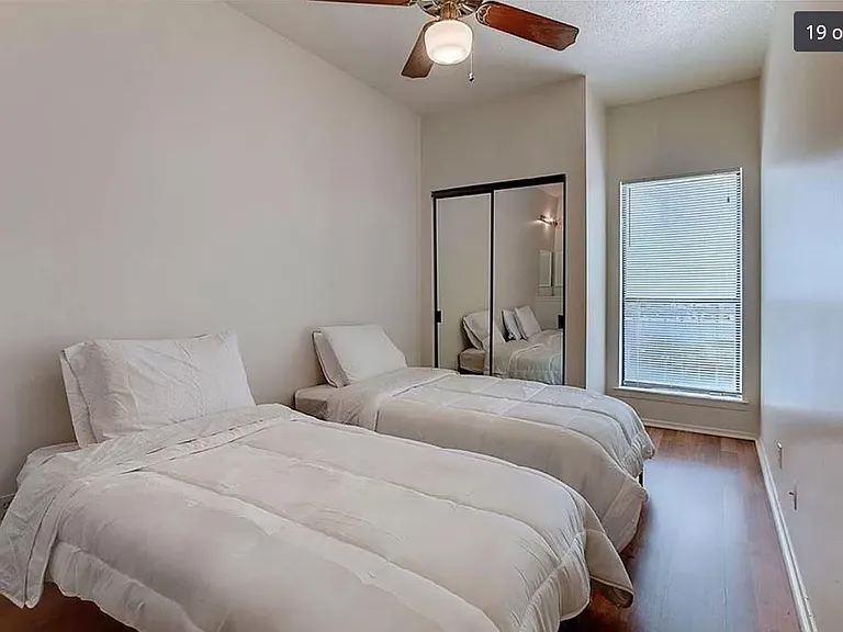 2905 Swisher St #206 — Photo 12
