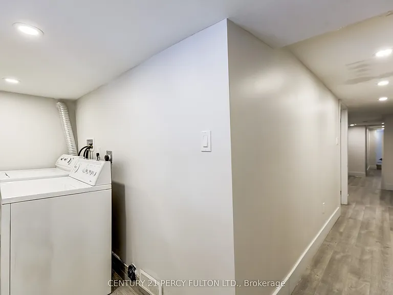 1989 Davenport Rd #1 — Photo 17