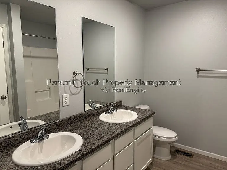 808 7th Ave S #6 — Photo 11