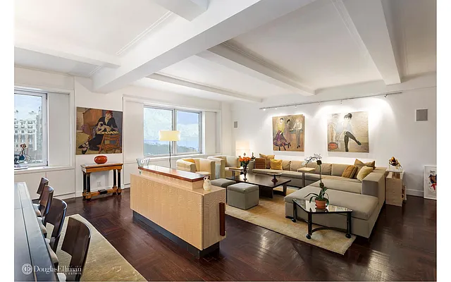 Sold by Douglas Elliman | media 20