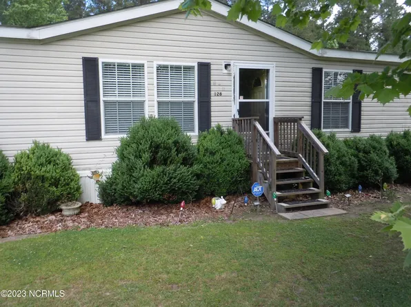 128 Hudson Drive, Whiteville, NC 28472