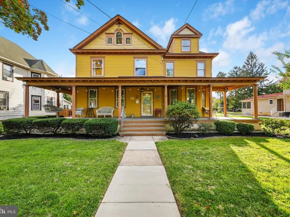 22 7th Ave, Haddon Heights, NJ 08035