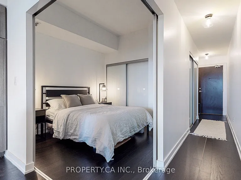 205 Manning Ave #403 — Photo 40