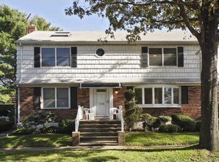 243 New Hyde Park Rd, Garden City, NY 11530