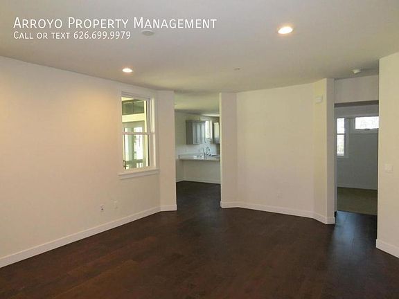 5th image of 387 S Marengo Ave #208