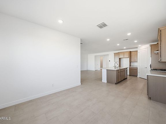 5th image of 14798 W HONEYSUCKLE Drive