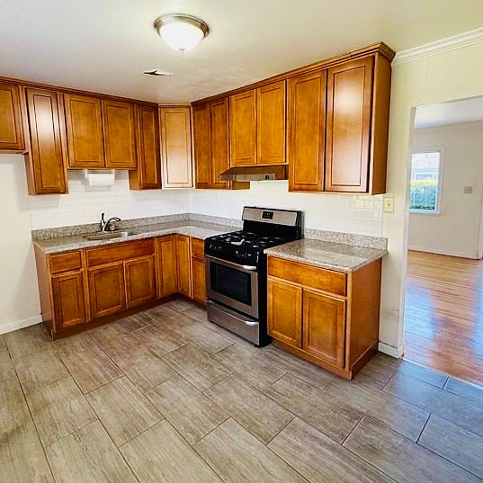 1st image of 1659 Mono Ave #1657