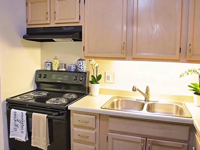 MVM - Kitchen
