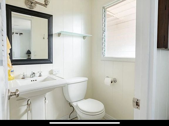 5th image of 2475 Kipuka St
