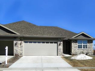 1826 Fjord Pass, Mount Horeb, WI 53572