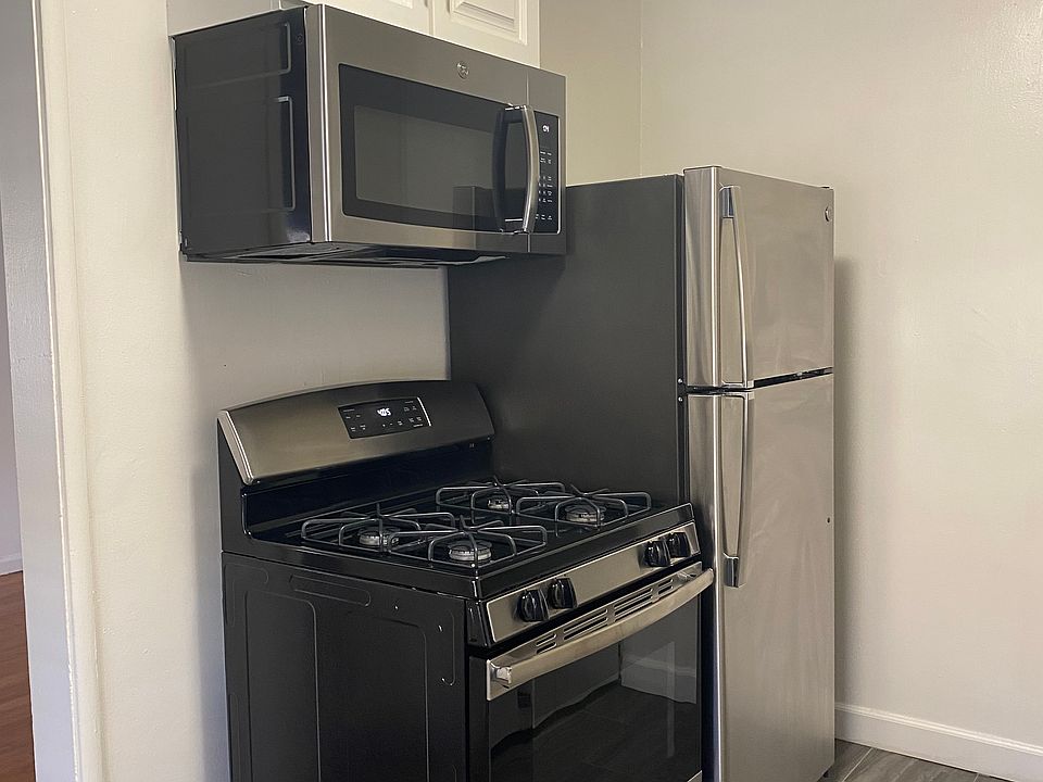 1st image of 2314 O St #2