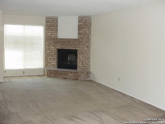 2nd image of 1709 Patricia Dr #A