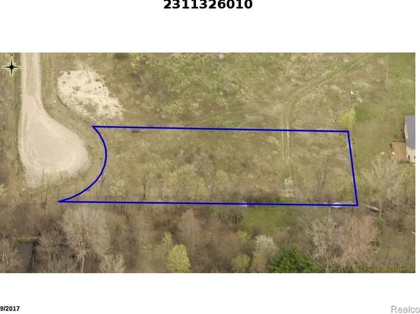 Vl 2 Bartlett St, Farmington, MI 48334