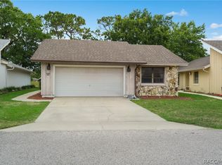38 Golfview Ct, Homosassa, FL 34446