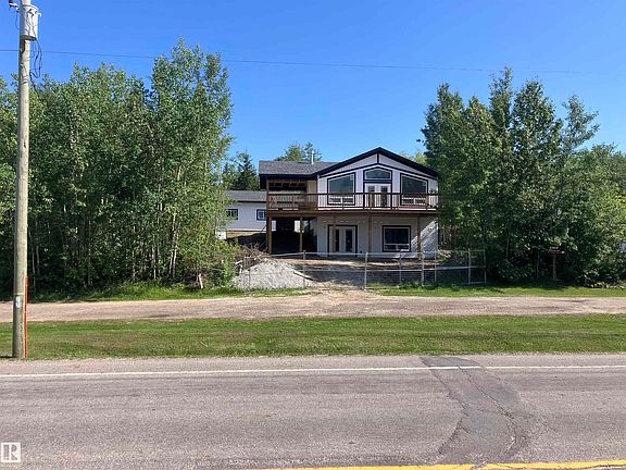 2nd image of 5539 Sunset Dr