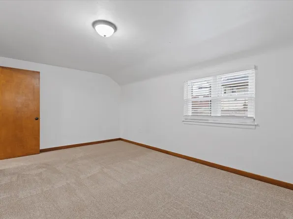 3209 Glendale Ave, Pittsburgh, PA 15227