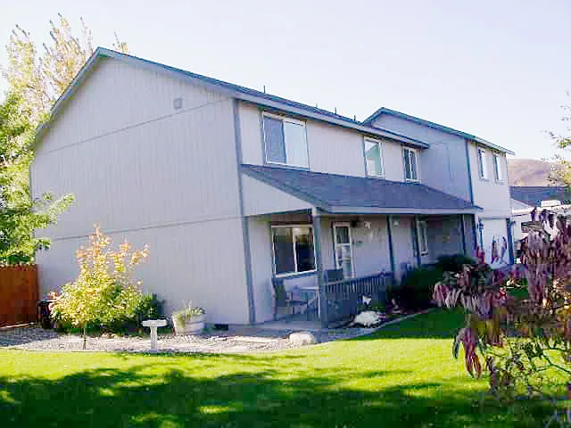 5515 Holly Way photo 1