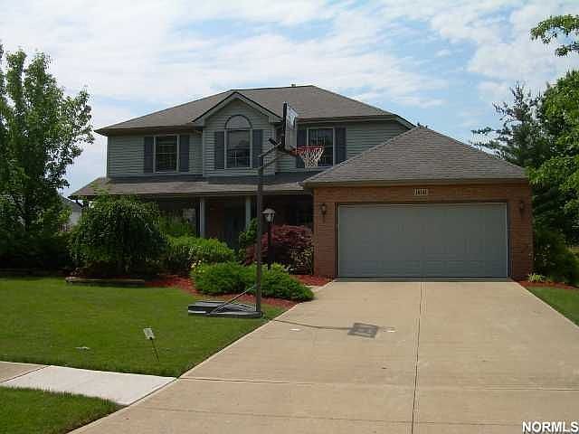4 Bedroom Colonial