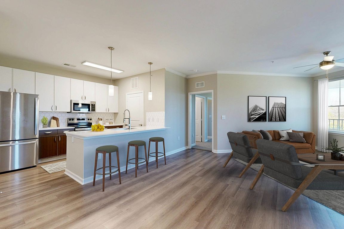 Newly Renovated Spacious Apartment Home