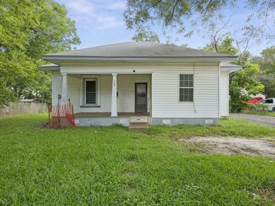 909 E High St, Terrell, TX, 75160
