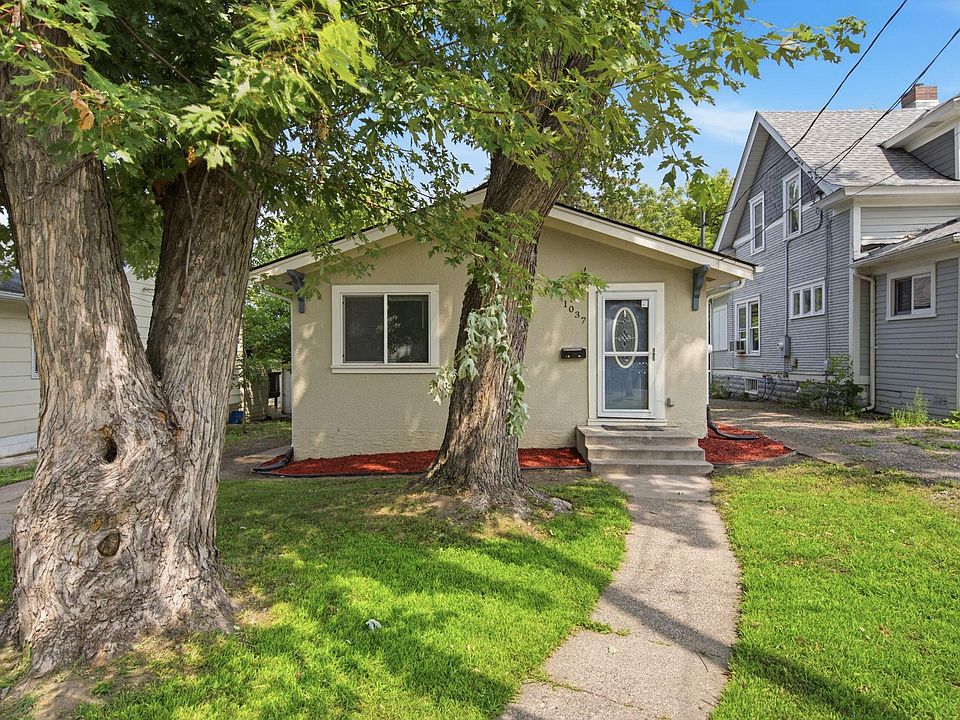 1st image of 1037 Gould Ave NE