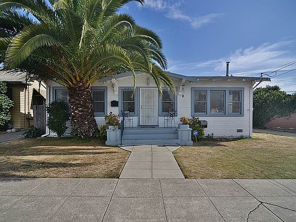 2nd image of 2732 61st Ave