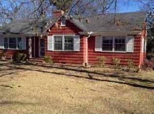 335 Briarwood Rd, Spartanburg, SC 29301