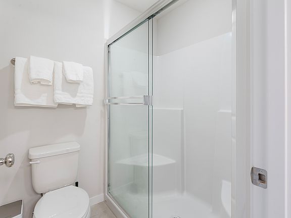 5th image of 6916 NE 16th Ave #2