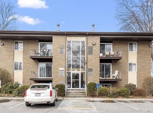1281 Lawrence St #A6, Lowell, MA 01852