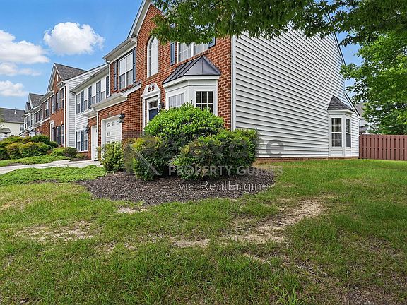 3rd image of 4321 Meredith Creek Dr