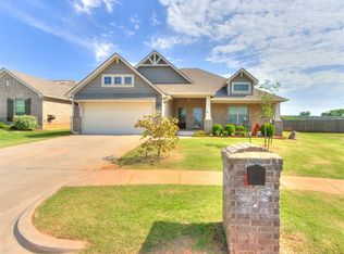 604 Carolyn Ridge Rd, Norman, OK 73071