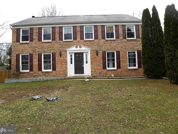 3rd image of 13608 Rush Dr