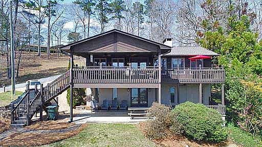 1st image of 27 Seminole Dr