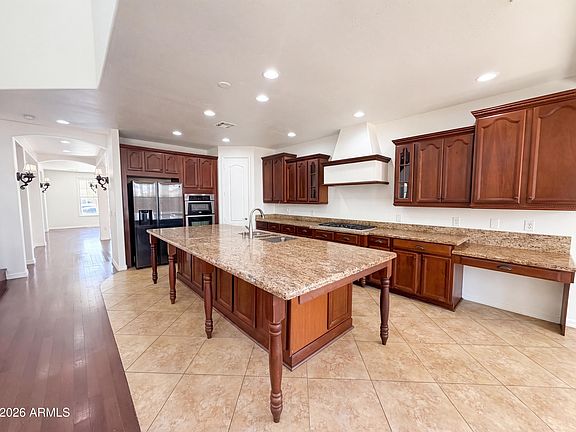 2nd image of 4118 W SAINT ANNE Avenue