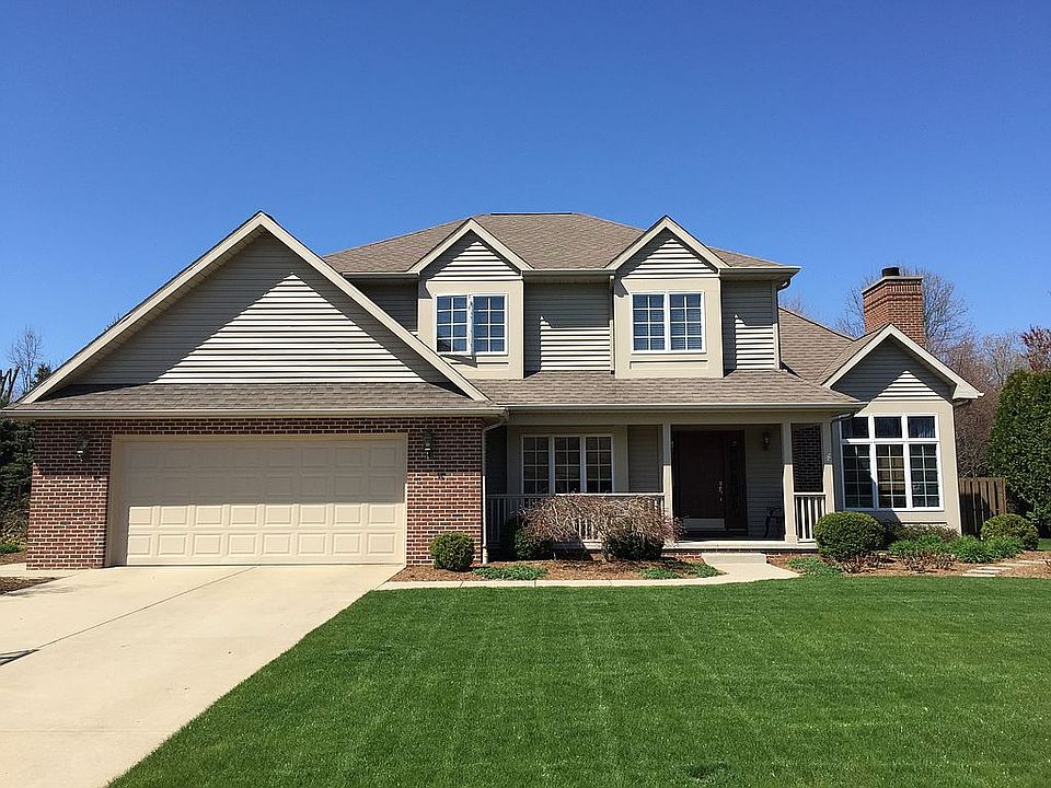 1343 Old Farm Ln