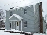 212 9th St photo 1