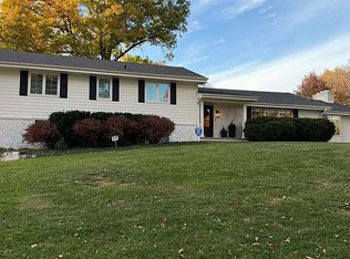 2134 S 106th St, Omaha, NE 68124