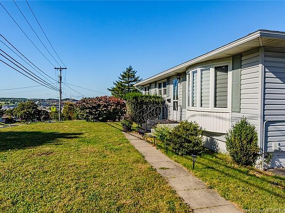 4th image of 590 Westmorland Rd