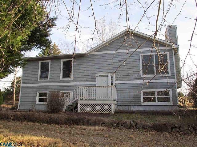 1st image of 84 River Dr